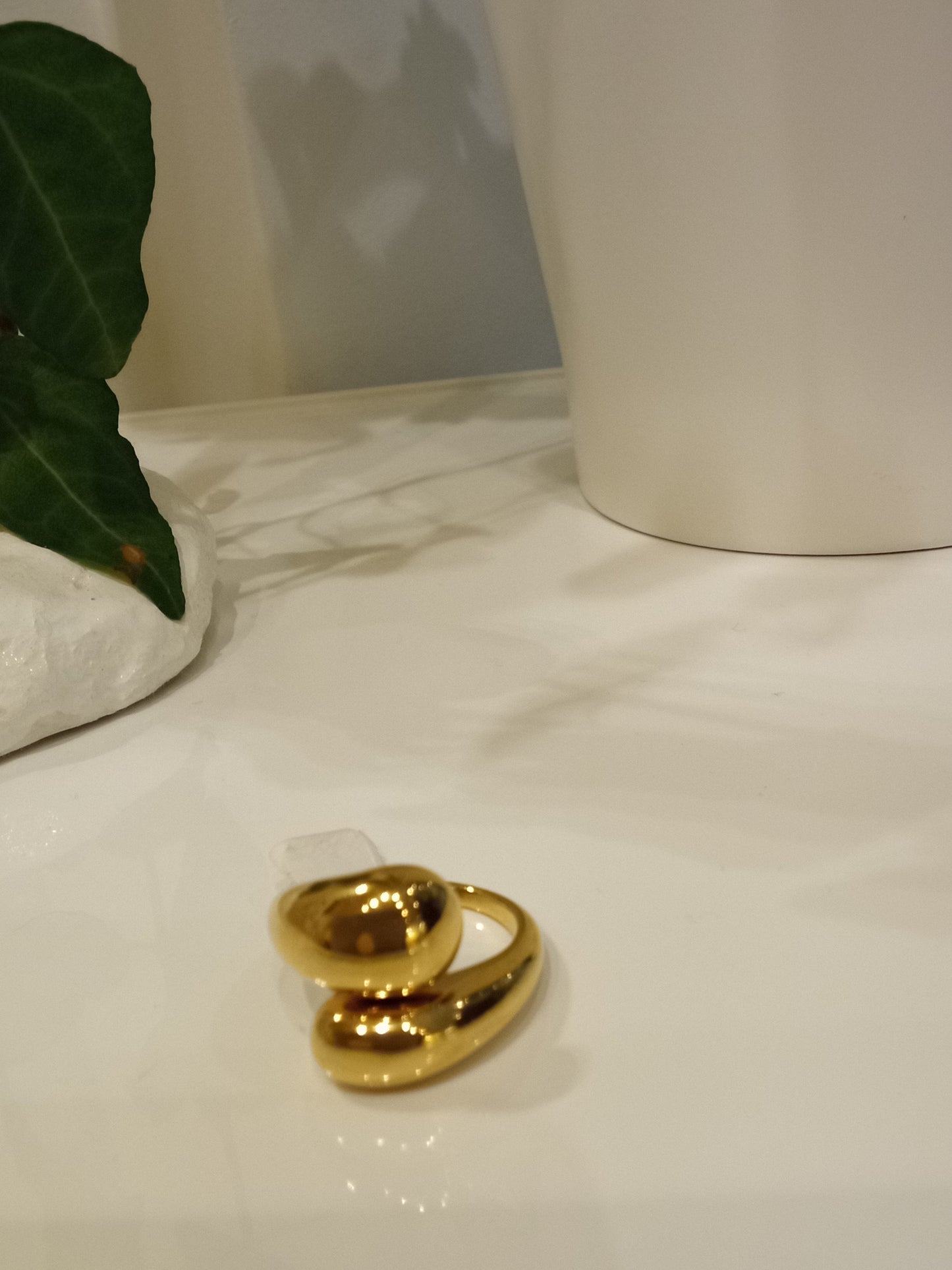 Gold chunky ring