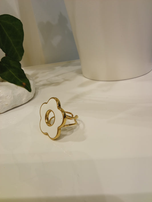Flower ring